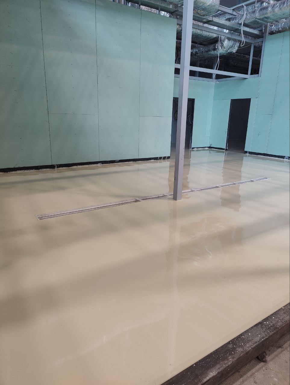Полиуретан‑цементное покрытие — Пивоварня